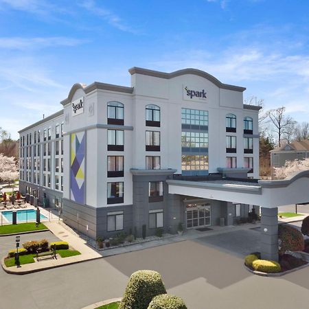 Spark By Hilton Greensboro Esterno foto