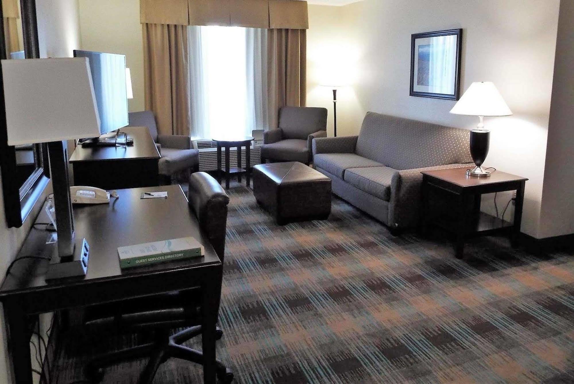 Spark By Hilton Greensboro Esterno foto